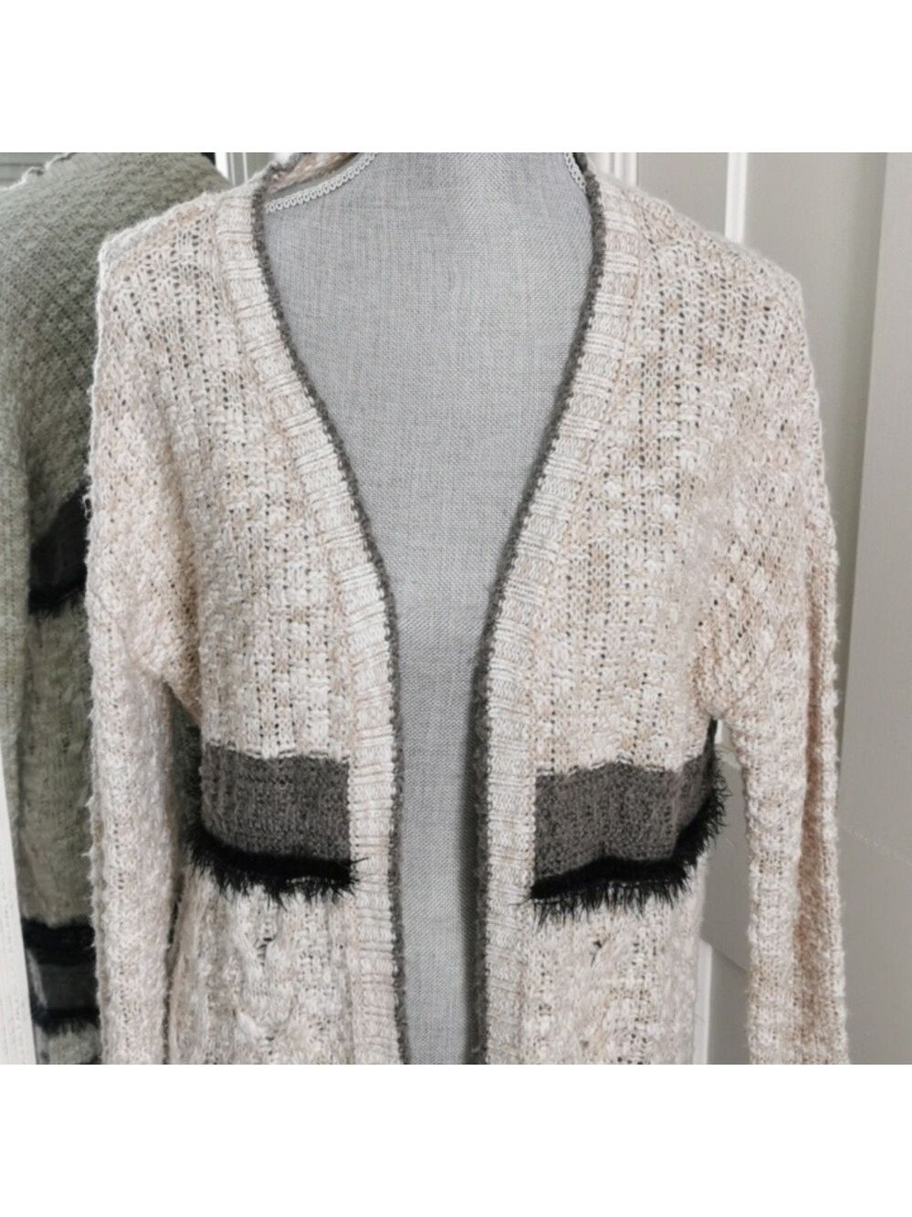 Womens Dex open eyelash, boho, beachy cardigan. Size Small - Picture 2 of 9